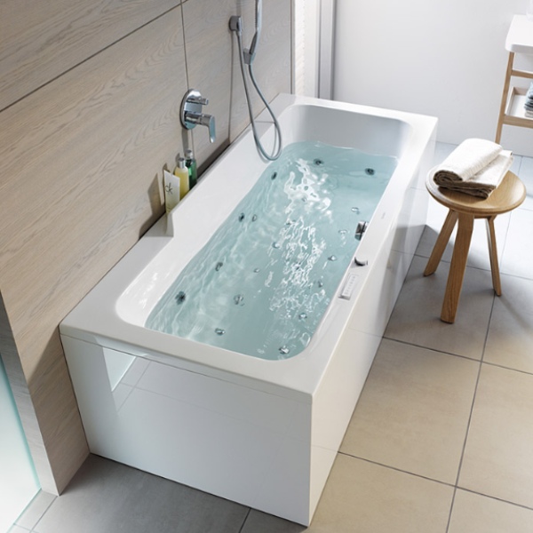 Bañera de hidromasaje en Forma Cerámicas