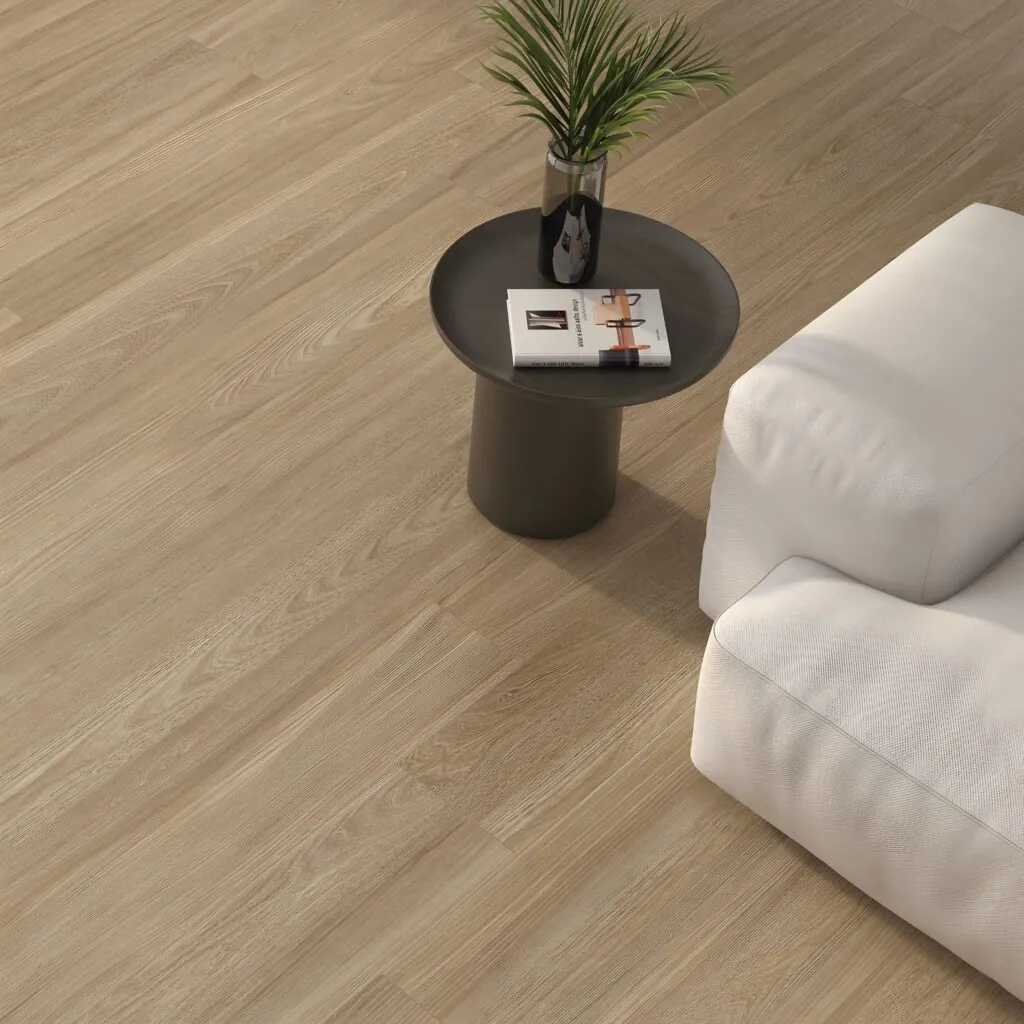 Pavimento Poeme siena efecto madera con mesa auxiliar y sofá blanco