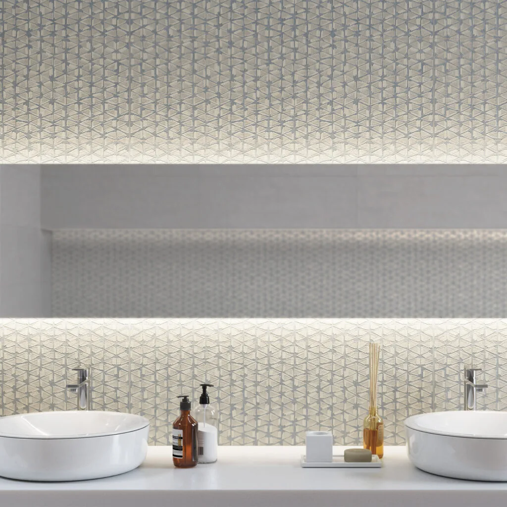 Doble lavabo con revestimiento Tapiz azul en relieve e iluminación LED